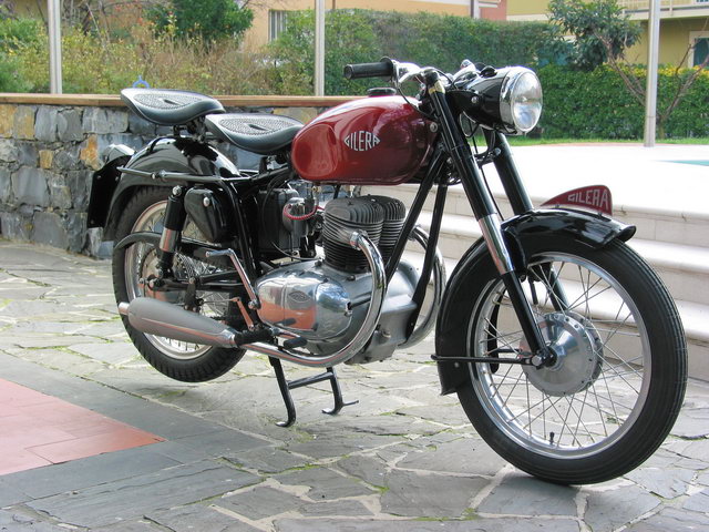 gilera b300