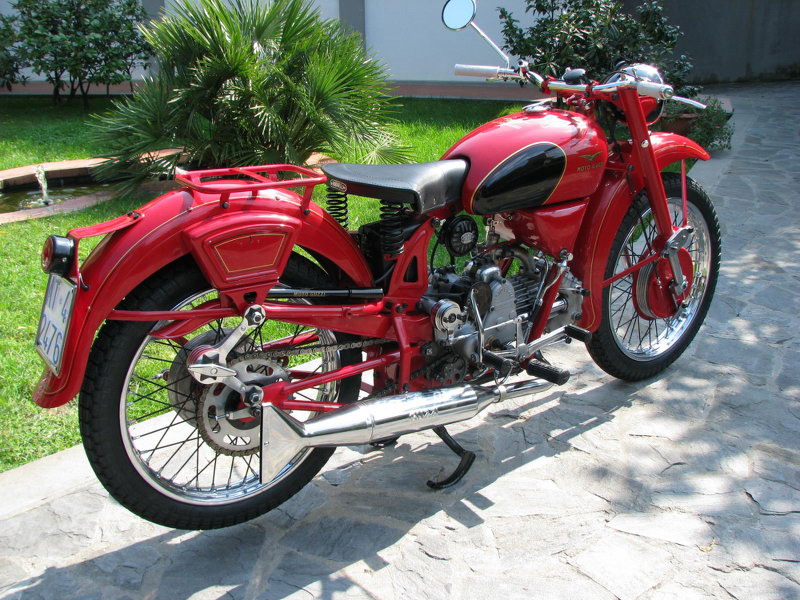 Moto Guzzi Airone Turismo - 1952